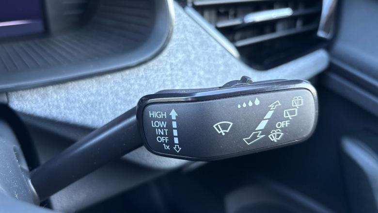 Skoda Kamiq 1.0 TSI 95 SE Edition 5dr Petrol Hatchback